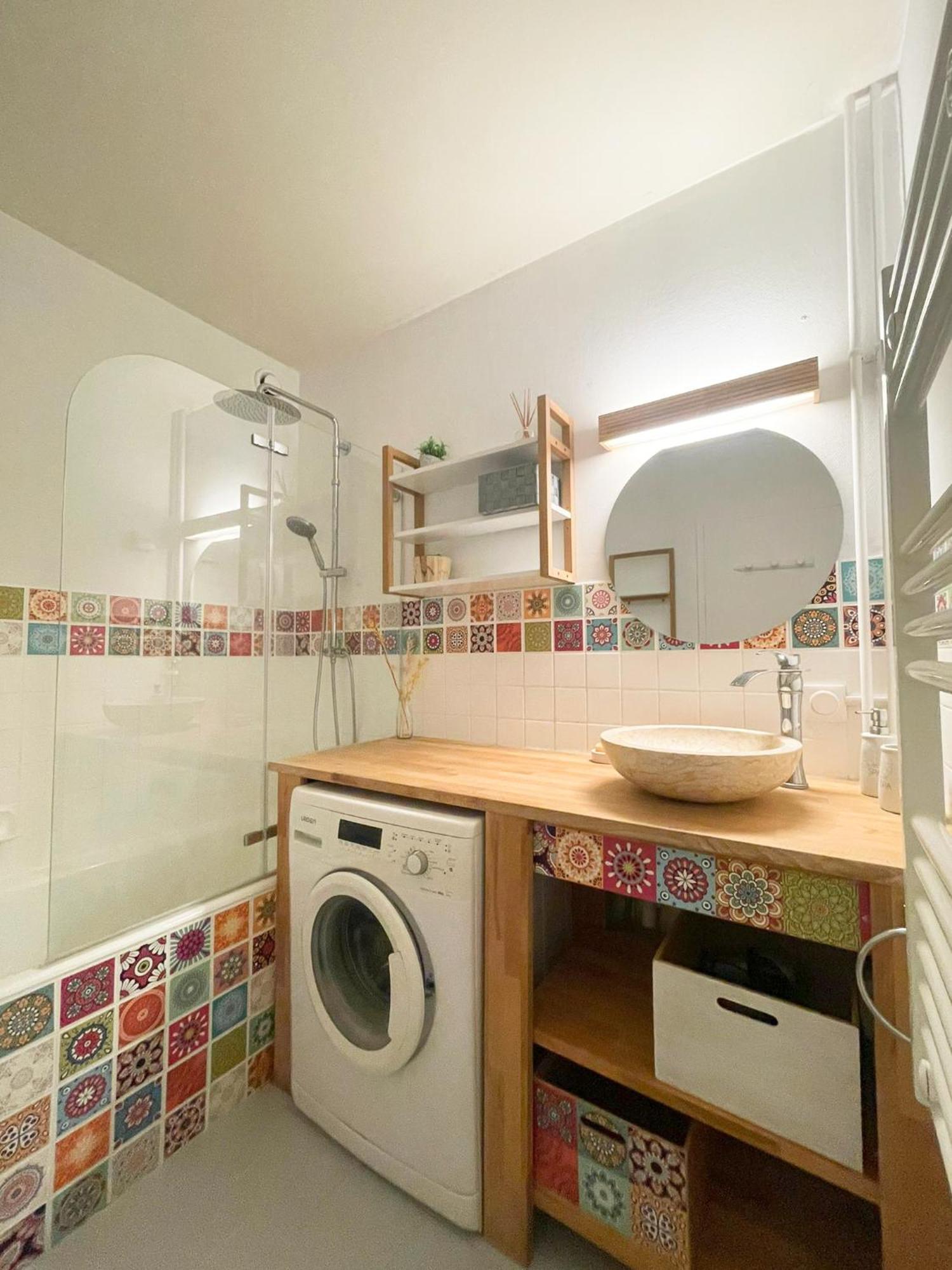 Appartement Spacieux Avec Balcon Bourg-en-Bresse Luaran gambar